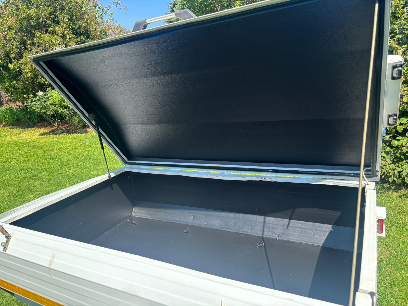 Venter Luggage Trailer