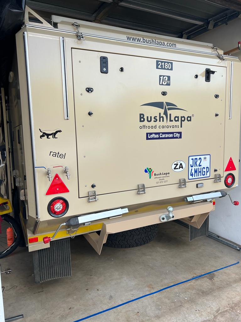 Bushlapa Ratel 6 with tow bar! 2180