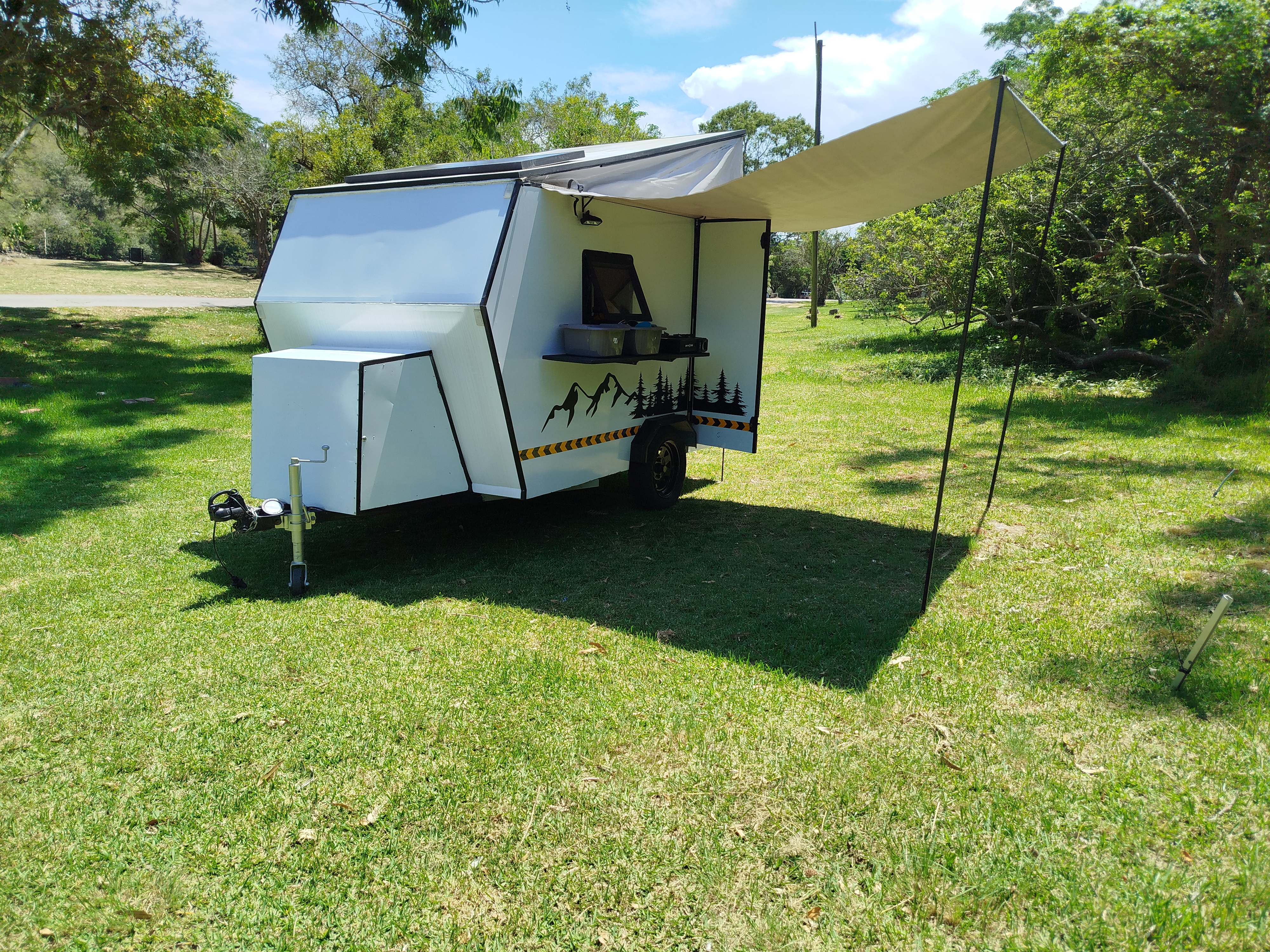 2025 Modern stylish trailer with insulated walls