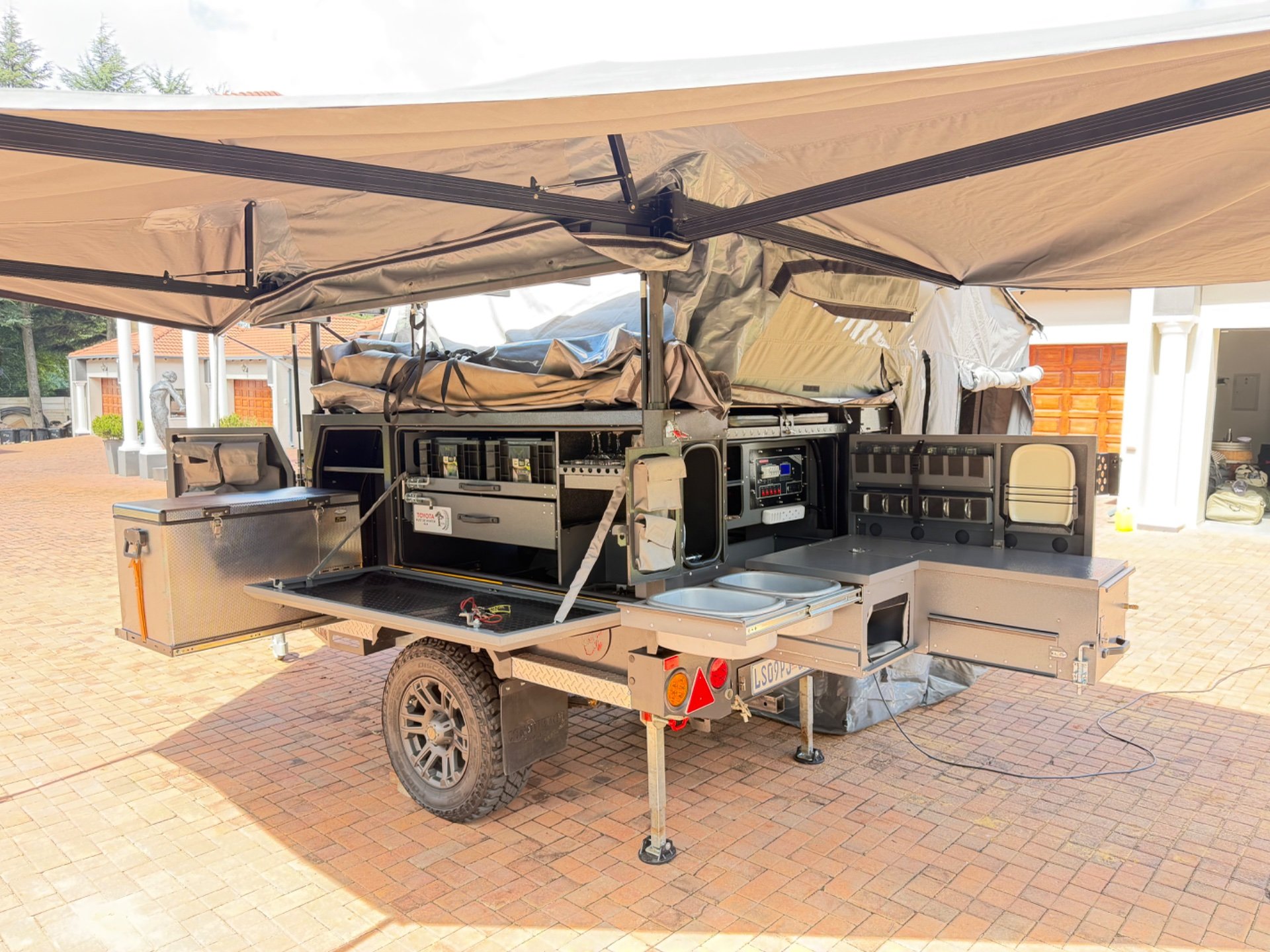 2024 Conqueror Comfort Platinum